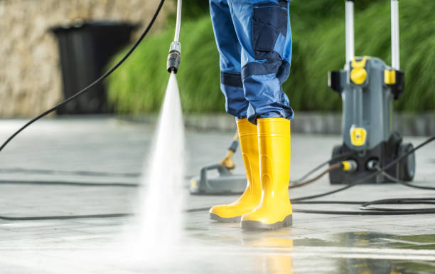 Why Choose Our Certified Pressure Washing Experts for Your Project Needs in Tonkawa, OK?